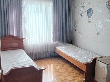 3-room apartment for rent, 70 m², Yasamal: 600 ₼/mo 3