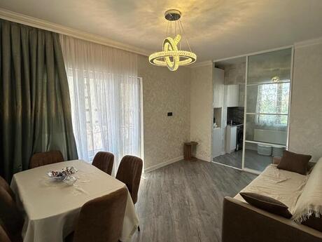 Elan №6511047 - Bakı, Həzi Aslanov q., 2 otaqlı, 50 m², 4/9 mərtəbə