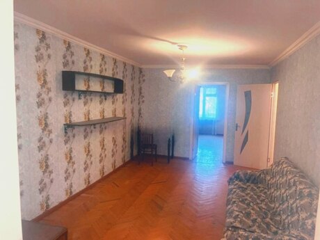 3-комнатная квартира, 70 м², Elmlər Akademiyası: 187 000 ₼ 2