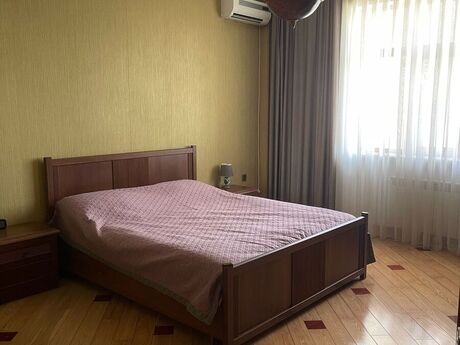 Kirayə 2 otaqlı mənzil, 100 m², 28 May: 1 200 ₼/ay 4