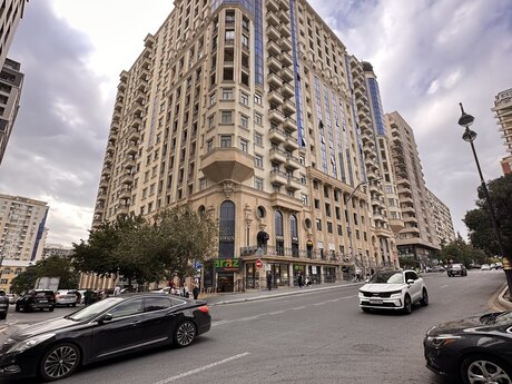 2-room apartment, 118 m², 28 May: 360 000 ₼ 2