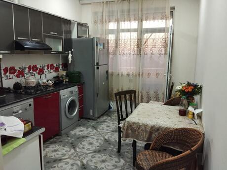 3-room apartment, 100 m², Avtovağzal: 230 000 ₼ 4