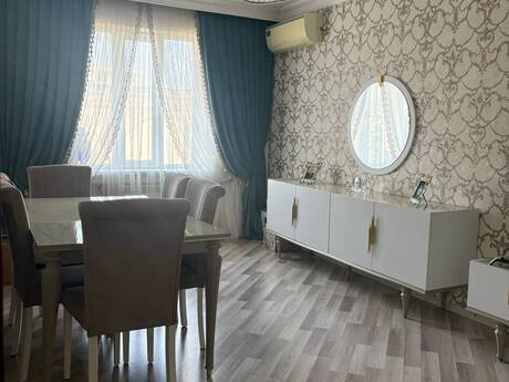 Xalqlar Dostluğunda 3 otaqlı köhnə tikili mənzil satılır, 85 m², 230 000 AZN, şəkil 2 / 12