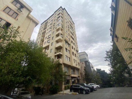 Elan №6511346 - Bakı, 28 May m., 3 otaqlı, 150 m², 6/14 mərtəbə
