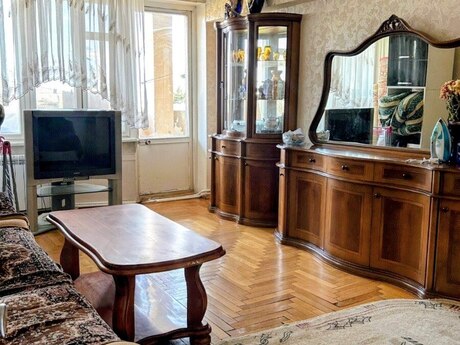 Elan №6511345 - Bakı, Nərimanov r., 3 otaqlı, 80 m², 5/9 mərtəbə