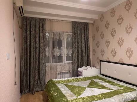 2-room apartment for rent, 79 m², Xalqlar Dostluğu: 600 ₼/mo 2