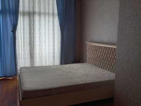 2-room apartment for rent, 70 m², Nəriman Nərimanov: 1 100 ₼/mo 4