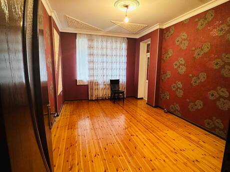 4-room apartment for rent, 150 m², İnşaatçılar: 700 ₼/mo 3