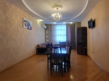 3 otaqlı mənzil, 121 m², Nəsimi: 295 000 ₼ 2