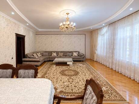 Elan №6511429 - Bakı, Elmlər Akademiyası m., 3 otaqlı, 155 m², 7/17 mərtəbə