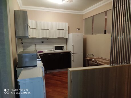Объявление №6511449 - Баку, м. Низами, 3-комн., 130 м², 18/20 этаж
