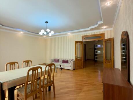 3 otaqlı mənzil, 135 m², 20 Yanvar: 309 000 ₼ 5