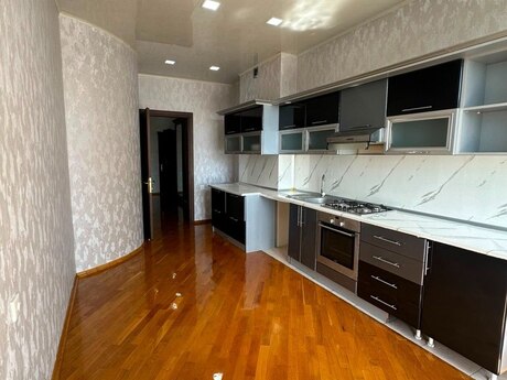 3 otaqlı mənzil, 155 m², Elmlər Akademiyası: 429 000 ₼ 3