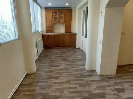 Продаётся 3-комнатная квартира в старом фонде, Elmlər Akademiyası, 80 м², 236 000 AZN, фото 4 / 12