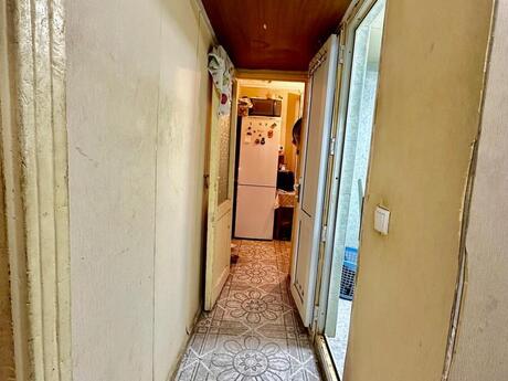Qara Qarayevdə 2 otaqlı köhnə tikili mənzil satılır, 55 m², 150 000 AZN, şəkil 5 / 12