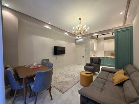Kirayə 3 otaqlı mənzil, 95 m², Ağ şəhər: 1 900 ₼/ay 3