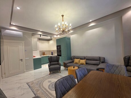 Kirayə 3 otaqlı mənzil, 95 m², Ağ şəhər: 1 900 ₼/ay 2
