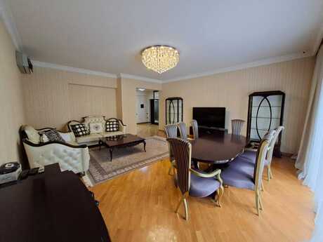 Аренда: 3-комнатная квартира, 150 м², 28 May: 1 500 ₼/мес 5