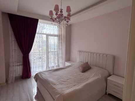 Kirayə 3 otaqlı mənzil, 140 m², Ağ şəhər: 2 500 ₼/ay 4