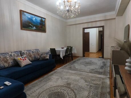 3 otaqlı mənzil, 114 m², Bakıxanov: 199 000 ₼ 2