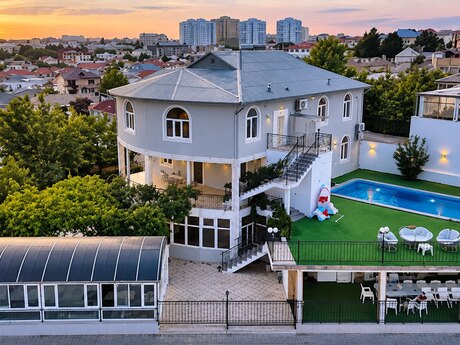 Elan №6323672 - Bakı, Badamdar q., 7 otaqlı, 750 m²