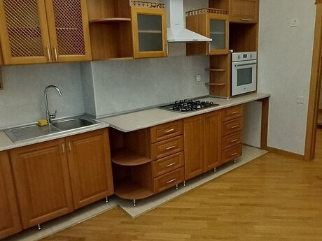 Kirayə 2 otaqlı mənzil, 90 m², Şah İsmayıl Xətai: 1 250 ₼/ay 5