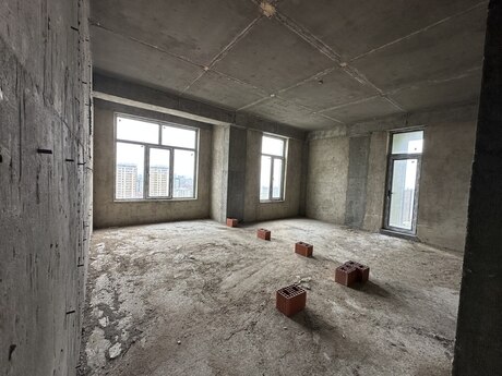 Elan №6511692 - Bakı, Nizami m., 3 otaqlı, 107 m², 14/16 mərtəbə