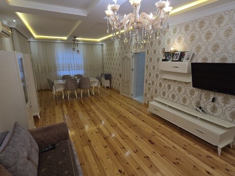 5 otaqlı həyət evi, 230 m², Binə: 230 000 ₼ 4