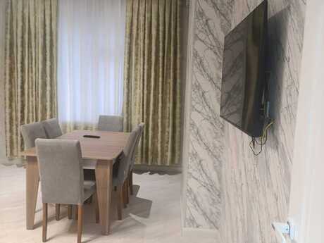 Аренда: 3-комнатная квартира, 111 м², 28 May: 1 250 ₼/мес 4