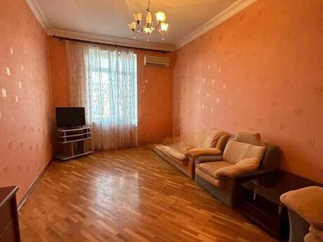 Elan №6511758 - Bakı, Sahil m., 3 otaqlı, 80 m², 4/5 mərtəbə