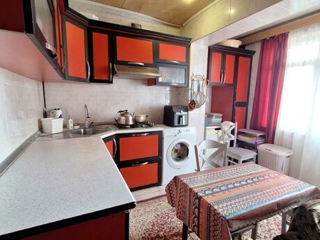 3-room old-build apartment for sale in Həzi Aslanov, 87,7 m², 165 000 AZN, photo 3 / 4