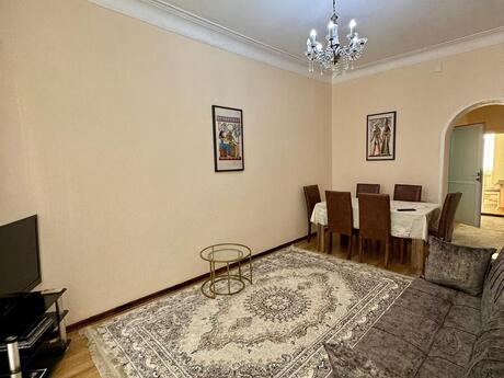 Kirayə 2 otaqlı mənzil, 70 m², 28 May: 1 000 ₼/ay 5