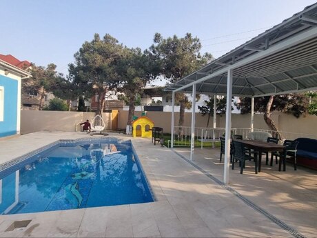 Buzovnada 4 otaqlı həyət evi kirayə verilir, 150 m², 800 AZN/ay, şəkil 2 / 12