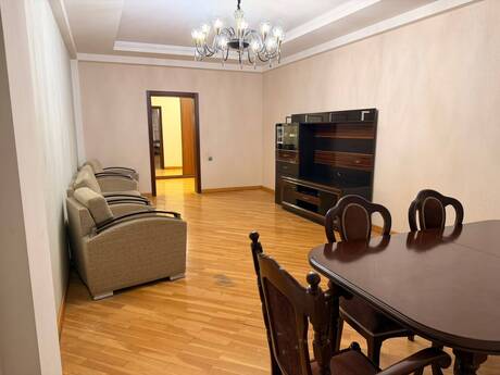 3-room apartment for rent, 115 m², Elmlər Akademiyası: 950 ₼/mo 4