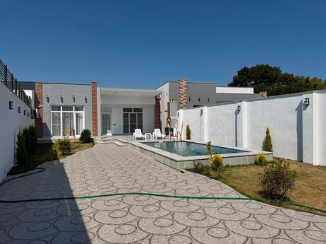 4-комн. · 150 m², Şüvəlan
