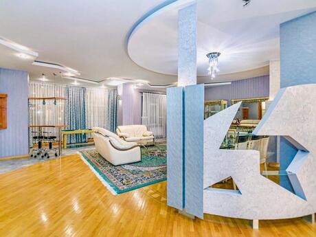 Kirayə 3 otaqlı mənzil, 188 m², 28 May: 1 699 ₼/ay 4