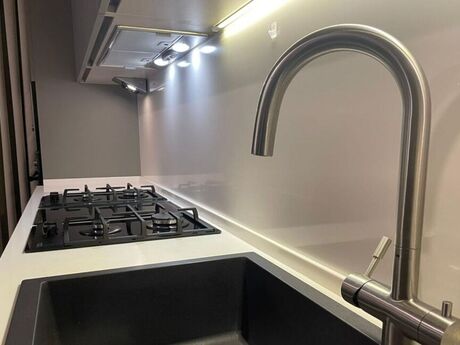 3-room apartment for rent, 130 m², 8 Noyabr: 1 100 ₼/mo 4
