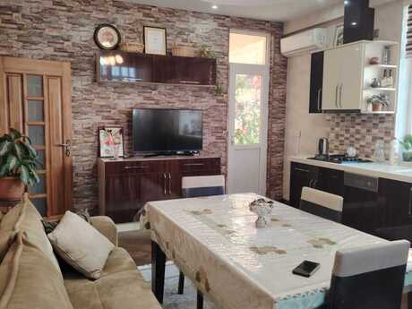 4 otaqlı mənzil, 130 m², Azadlıq Prospekti: 350 000 ₼ 2