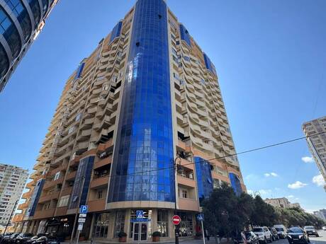 4-room apartment, 178 m², Şah İsmayıl Xətai: 400 000 ₼ 4