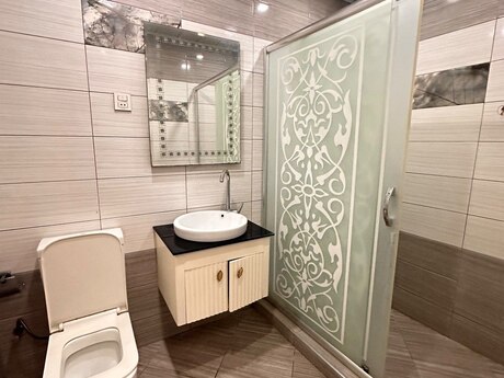 2-комнатная квартира, 60 м², 20 Yanvar: 195 000 ₼ 5