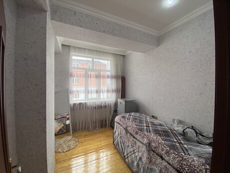 3 otaqlı mənzil, 80 m², Ceyranbatan: 110 000 ₼ 3
