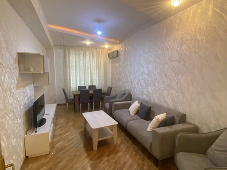 2-room apartment for rent, 85 m², 20 Yanvar: 800 ₼/mo 2