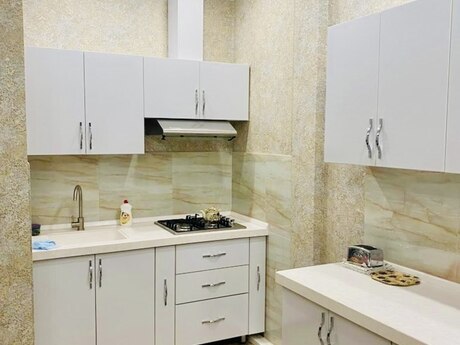 Kirayə 2 otaqlı mənzil, 80 m², Şah İsmayıl Xətai: 900 ₼/ay 4