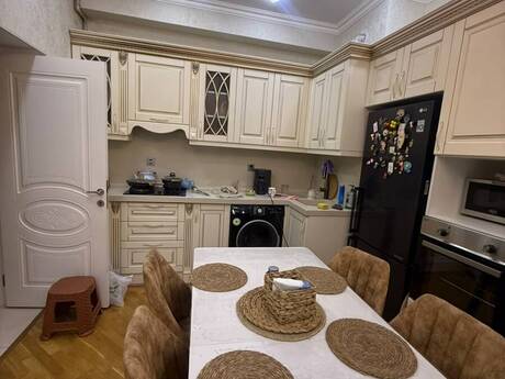 2-room apartment, 67 m², Yeni Günəşli: 180 000 ₼ 2