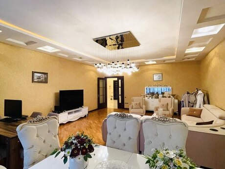 Объявление №6512255 - Баку, Насиминский  р., 4-комн., 200 м², 13/17 этаж