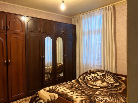 3-room house, 80 m², Nərimanov: 200 000 ₼ 2