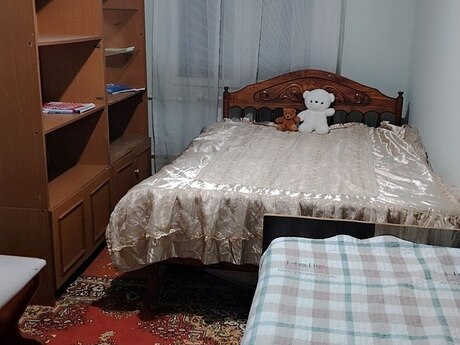 3-room apartment for rent, 70 m², Memar Əcəmi: 135 ₼/mo 2