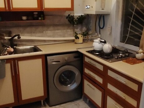 3-room apartment for rent, 70 m², Memar Əcəmi: 135 ₼/mo 3