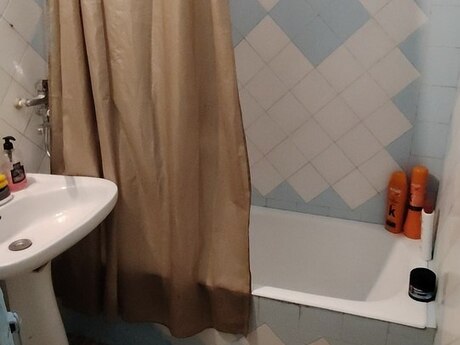 3-room apartment for rent, 70 m², Memar Əcəmi: 135 ₼/mo 4
