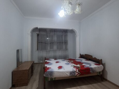 3-room apartment for rent, 75 m², Köhnə Günəşli: 500 ₼/mo 3